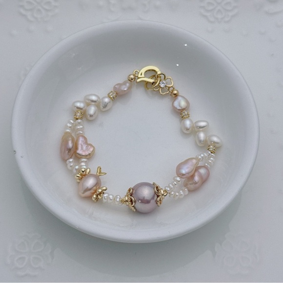 B147 Handmade Freshwater Baroque Pearl Bracelets